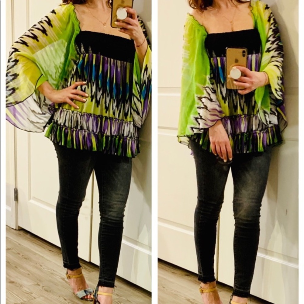 🌟BEBE Off Shoulders Silk Ruffle Top/NWOT/Size S
